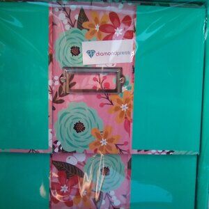 Craft organizer